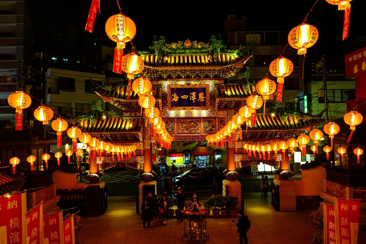 横浜中華街の夜景