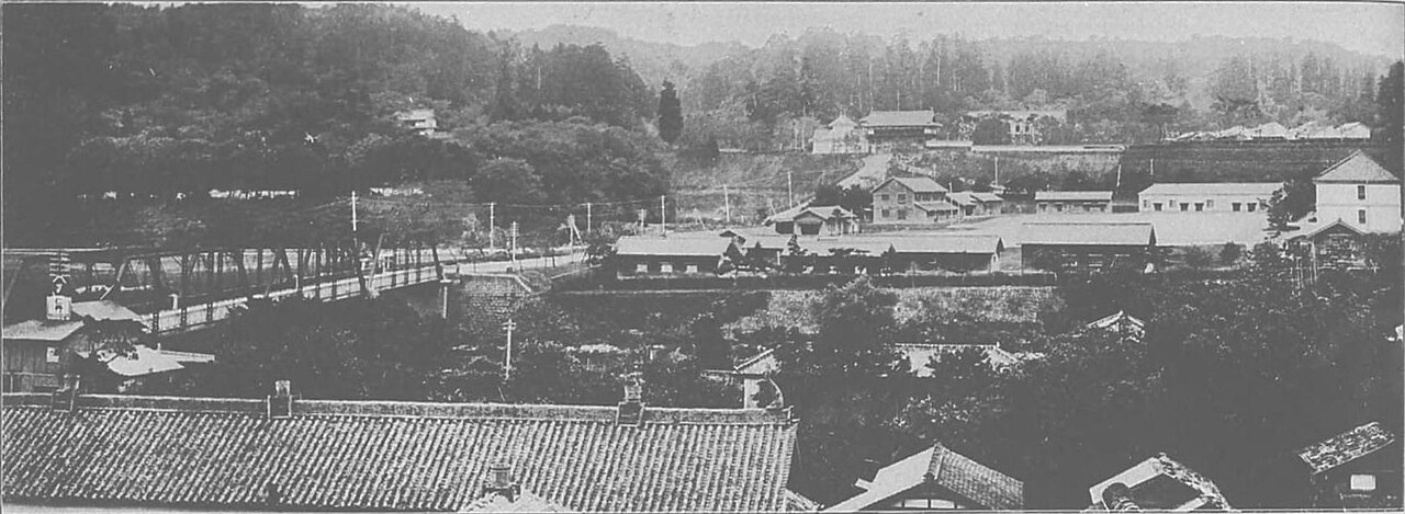 『日本写真帖』に収められた仙台の第二師団司令部の写真