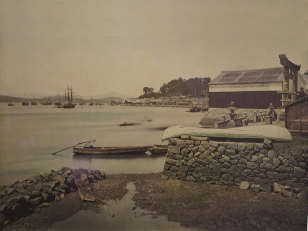 明治期(1880〜1900年)の下関の海辺を写した古写真